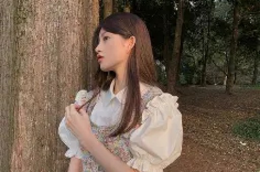 艺人严浩翔父亲宣布断绝子女关系后其母发文：已给其父300多万