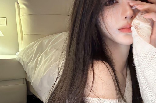 揭秘吃瓜群背后的真相：美女瓜友真能带来快乐吗？