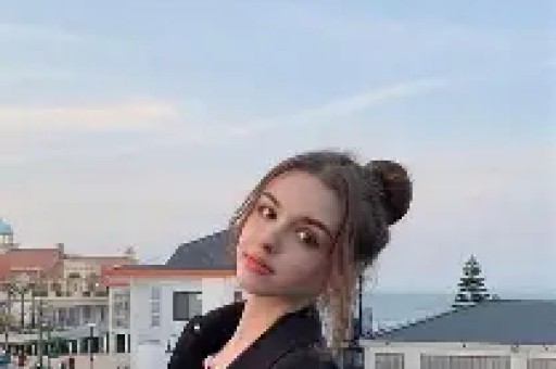 当红男星人设崩塌！特斯拉中藏少女腐尸家中焚烧炉都备好了